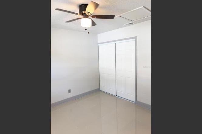 Tampa Apartment: 7919 Lakeshore Drive
