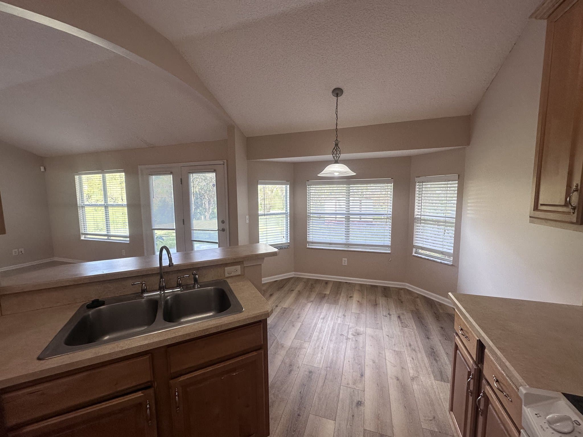 Jacksonville House: 4569 Muscadine Ct