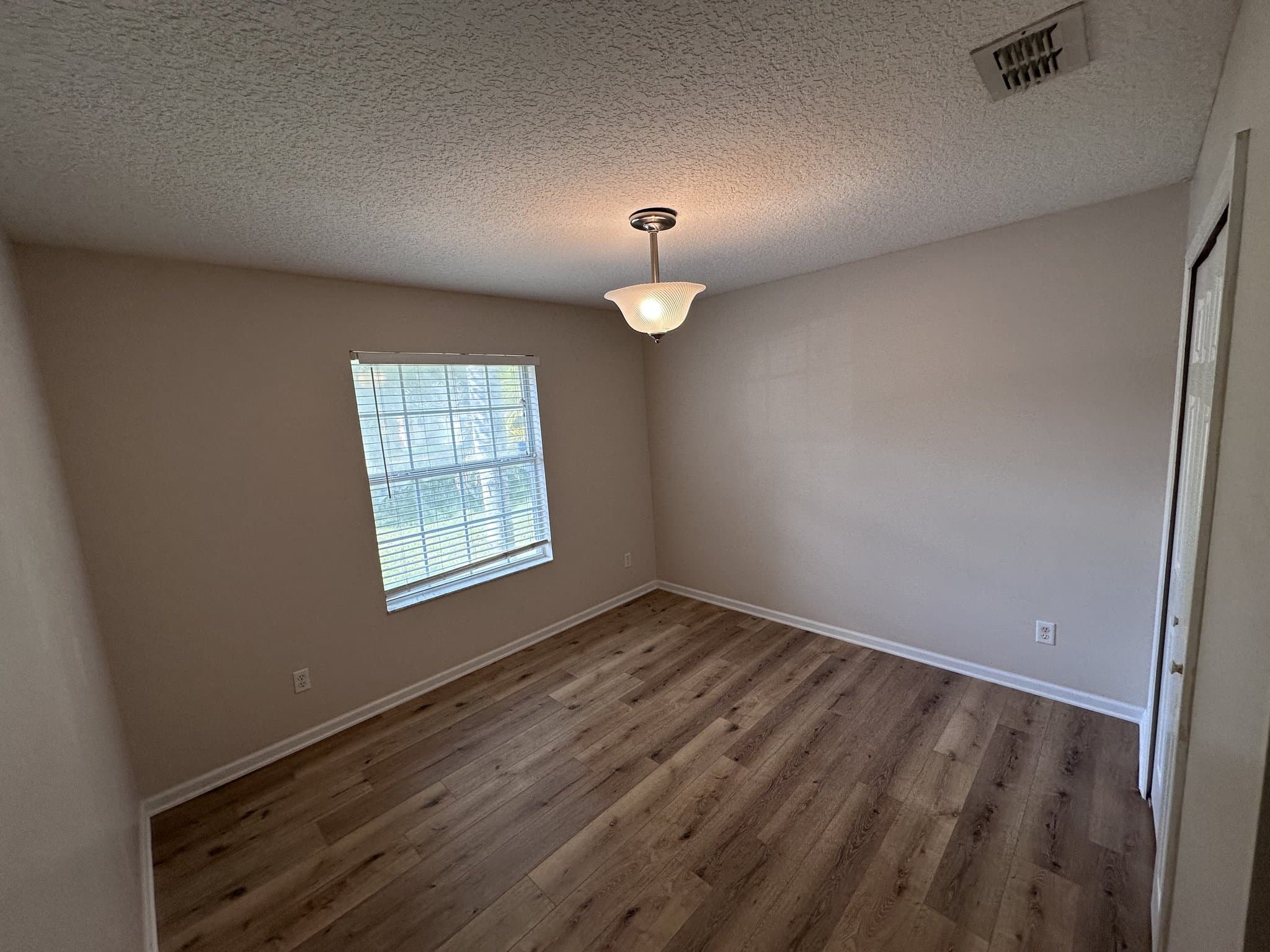 Jacksonville House: 4569 Muscadine Ct