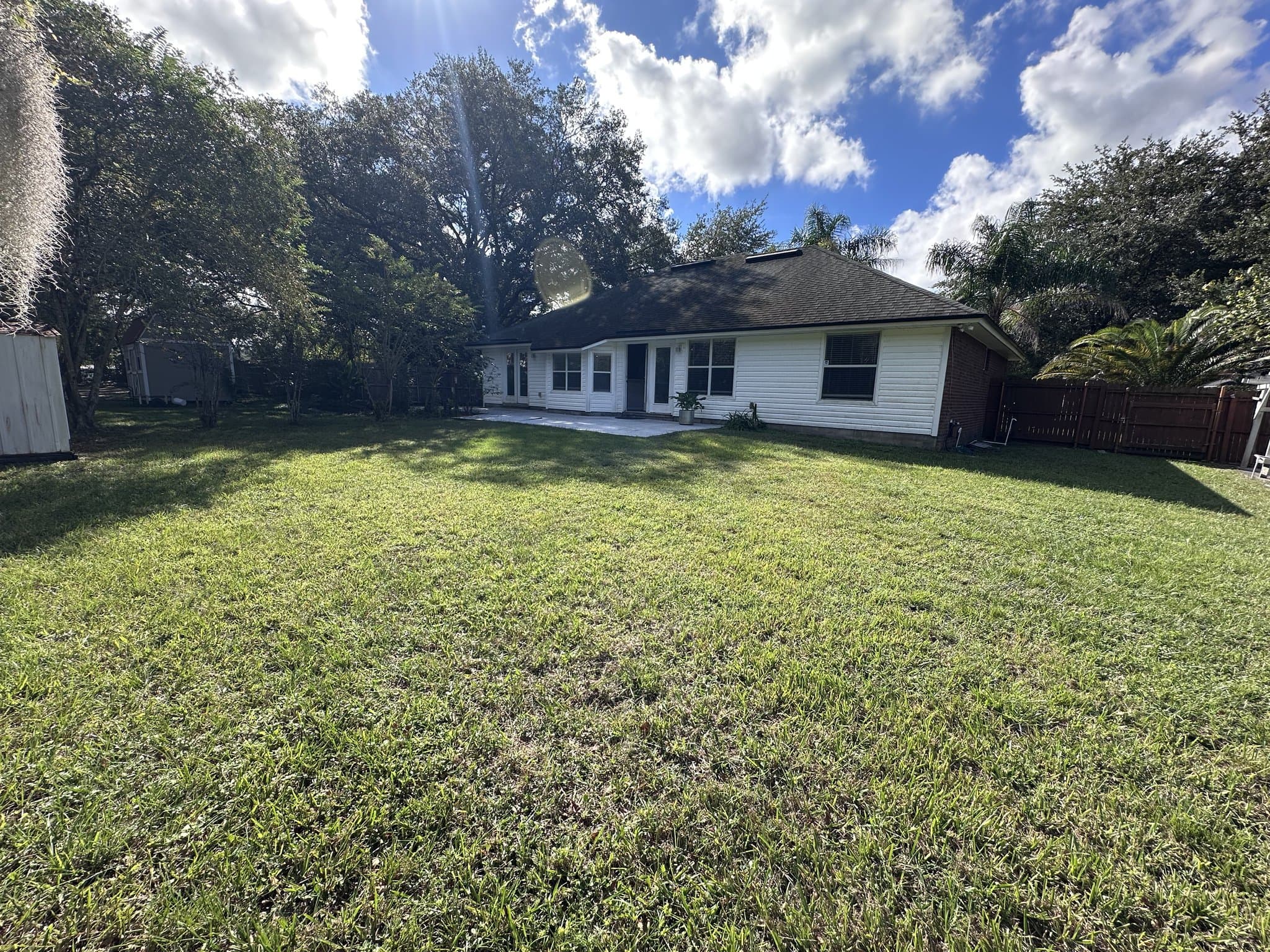 Jacksonville House: 4569 Muscadine Ct