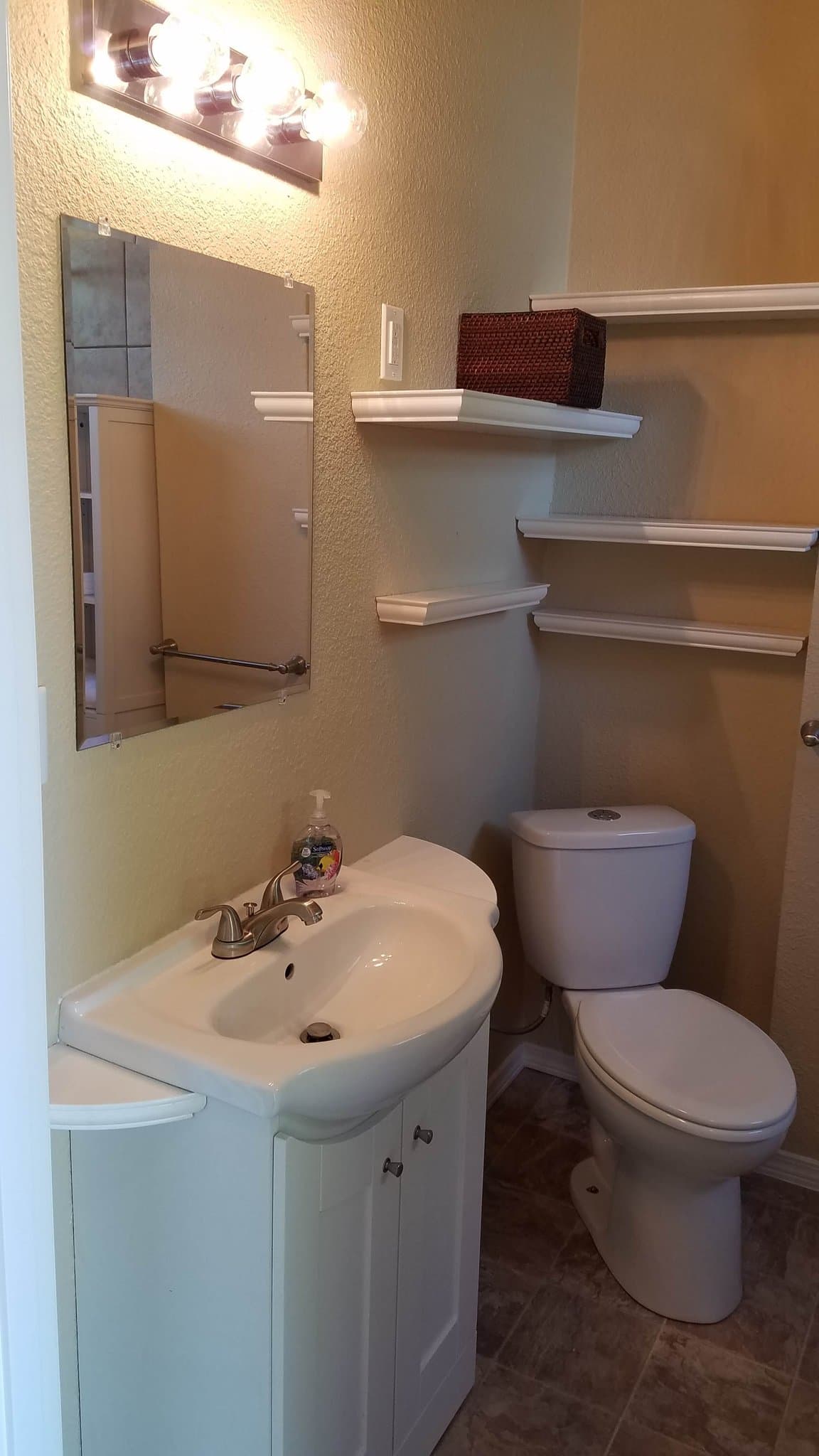 Stanwood House: 27120 101st Avenue Northwest