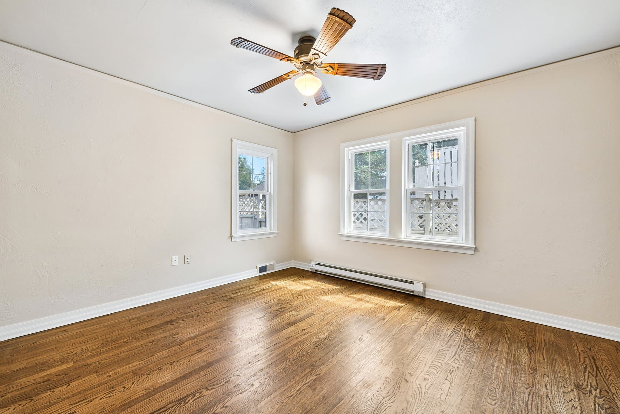 Colorado Springs House: 1030 E Platte Ave