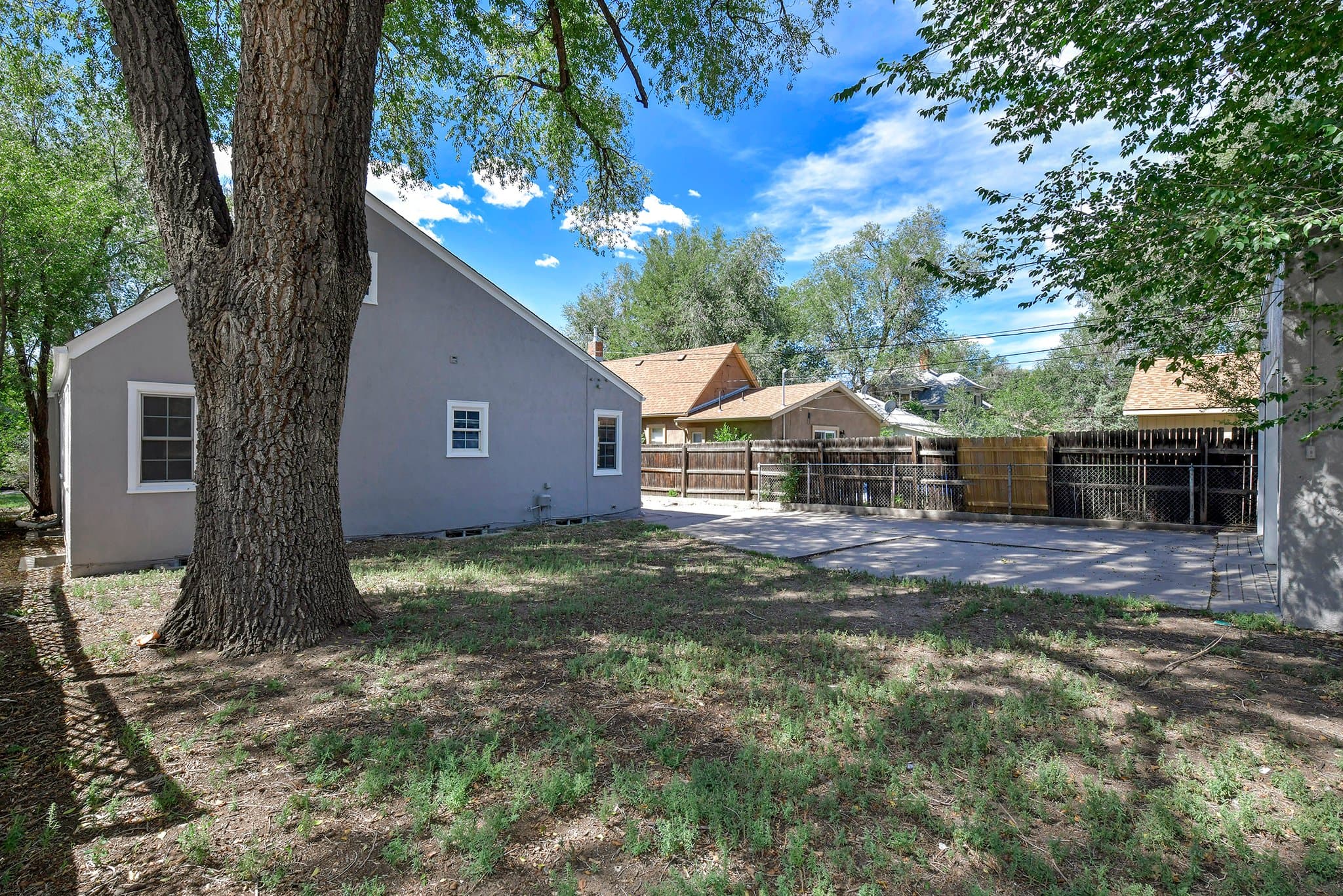 Colorado Springs House: 1030 E Platte Ave
