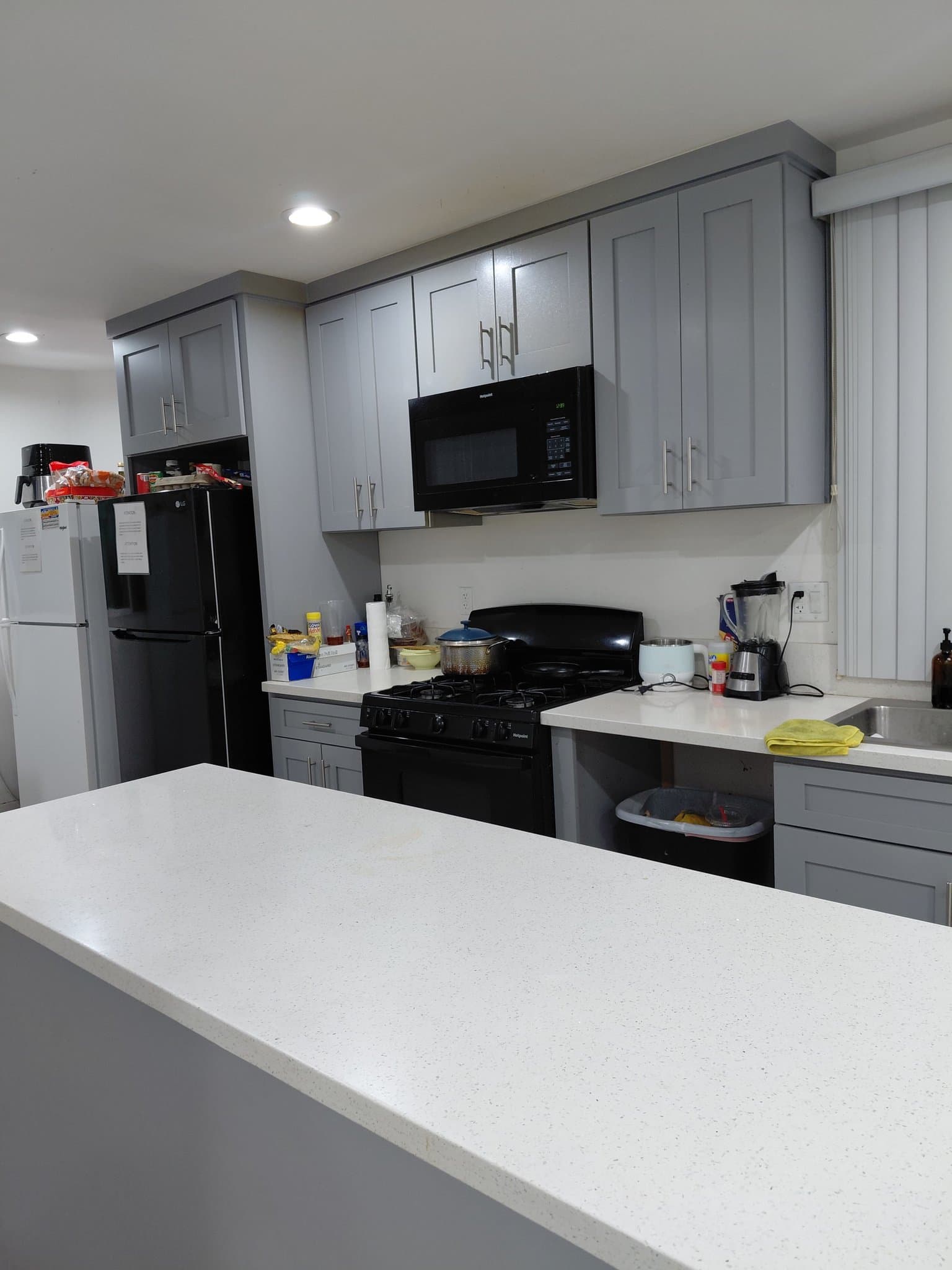 Los Angeles Single Room: 1432 E 20th St