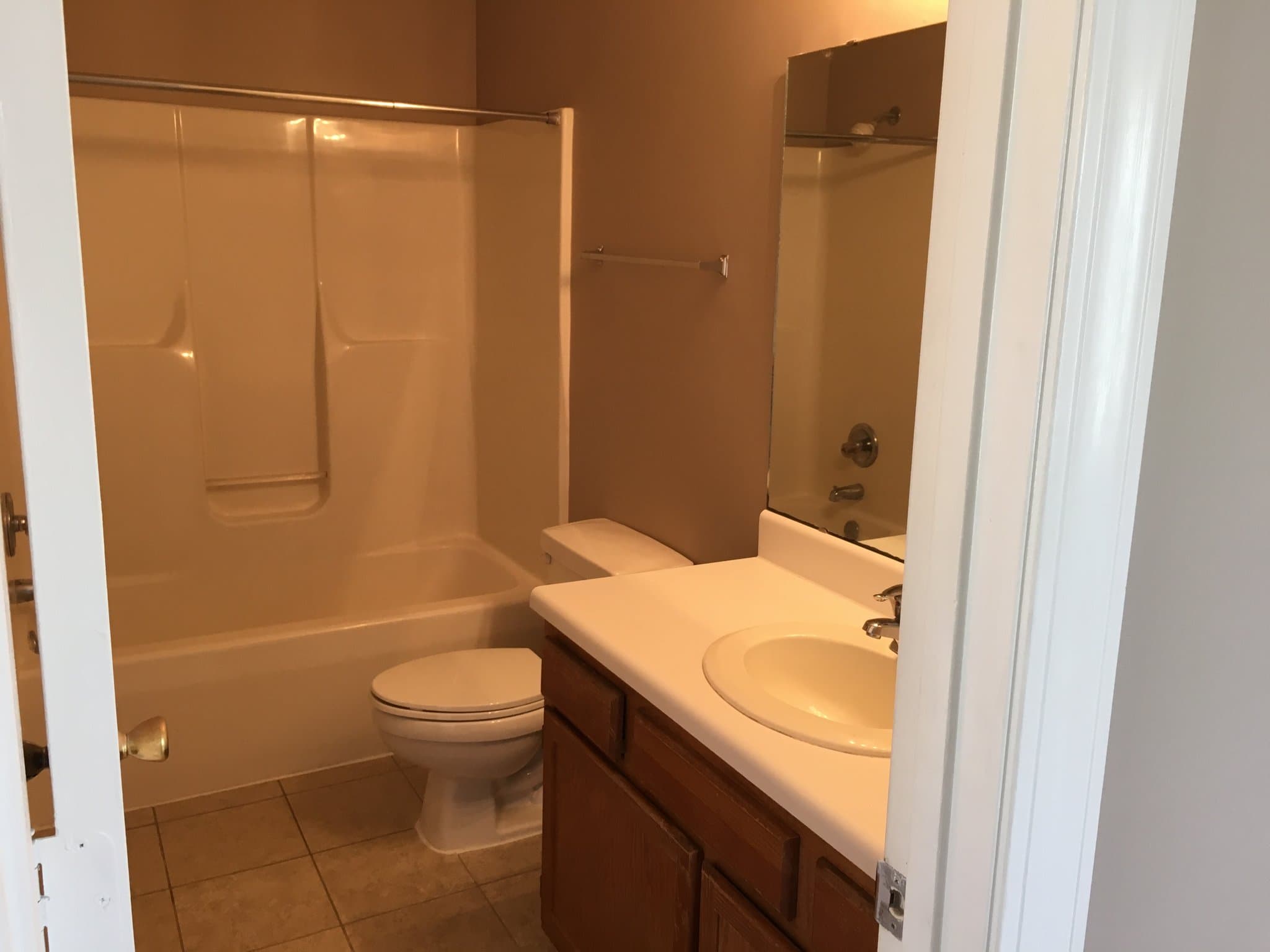 Greenville House: 948 Sheffield Dr