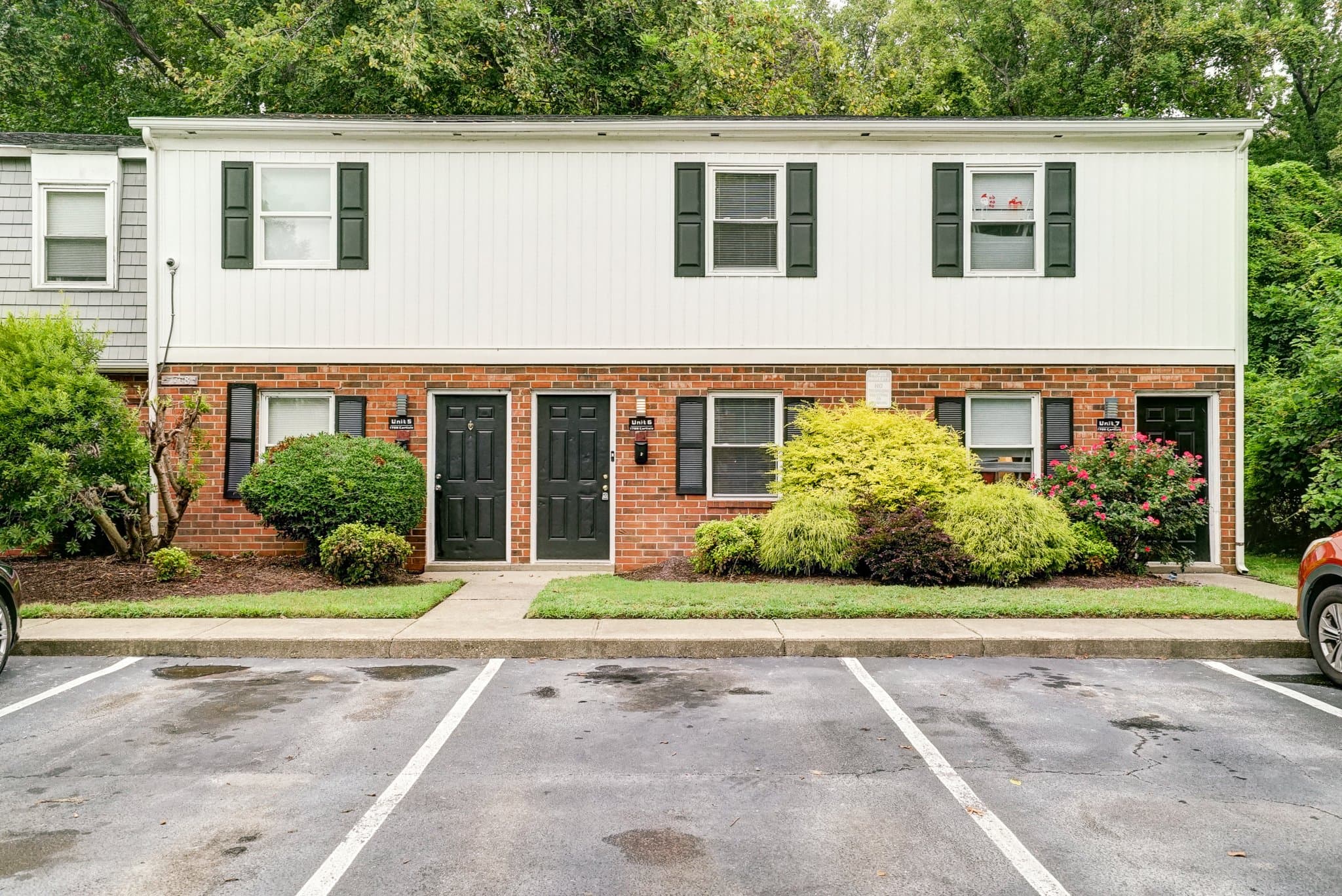 Henrico Townhome: 1708 Carlisle Ave