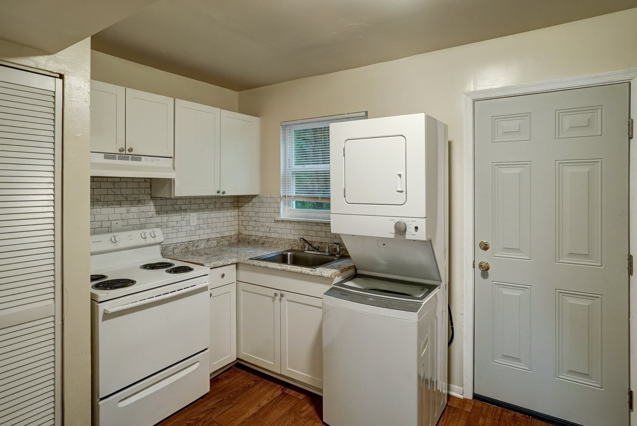 Henrico Townhome: 1708 Carlisle Ave