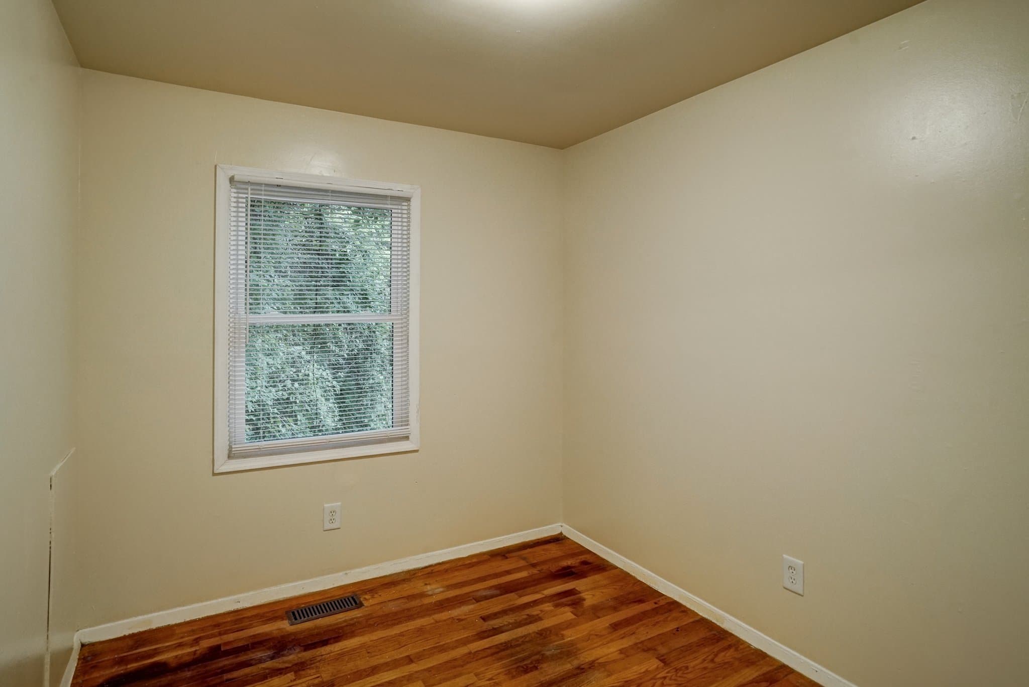 Henrico Townhome: 1708 Carlisle Ave