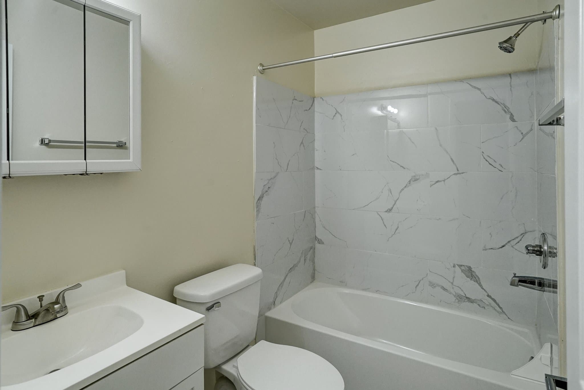 Henrico Townhome: 1708 Carlisle Ave