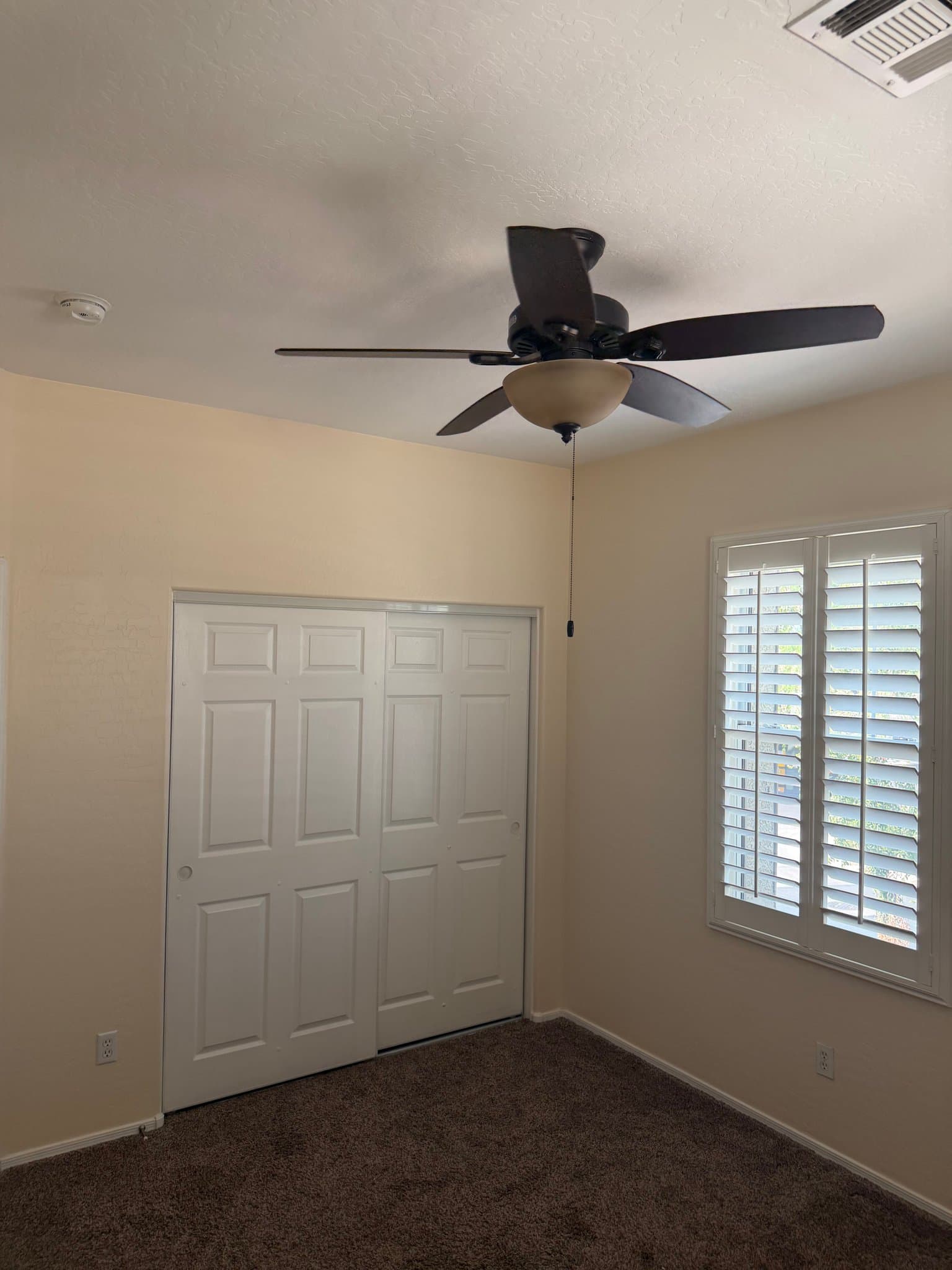 Gilbert House: 991 W Wendy Way