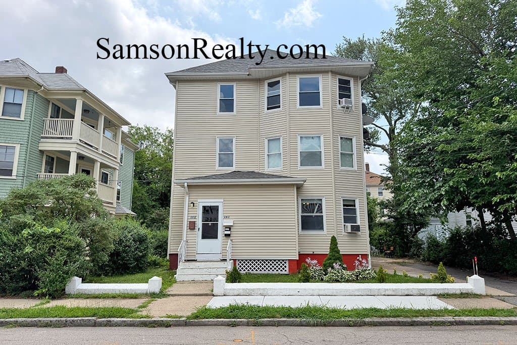 Pawtucket Condo: 280 Glenwood Ave