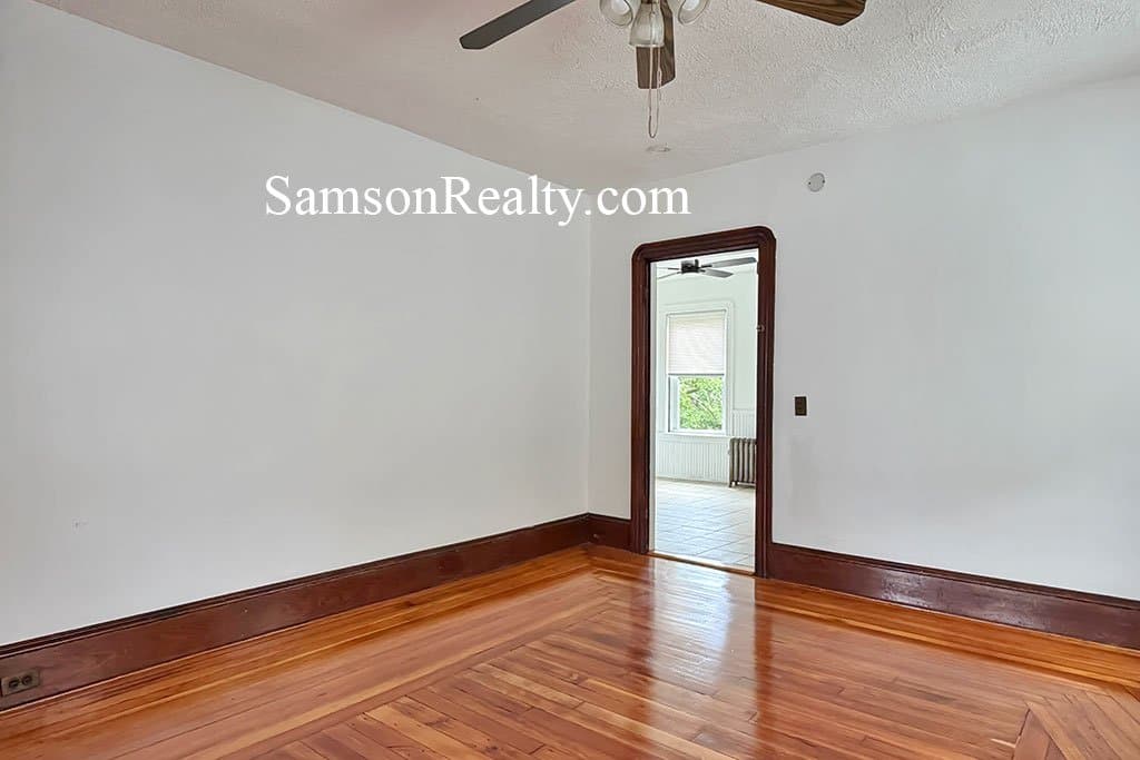 Pawtucket Condo: 280 Glenwood Ave