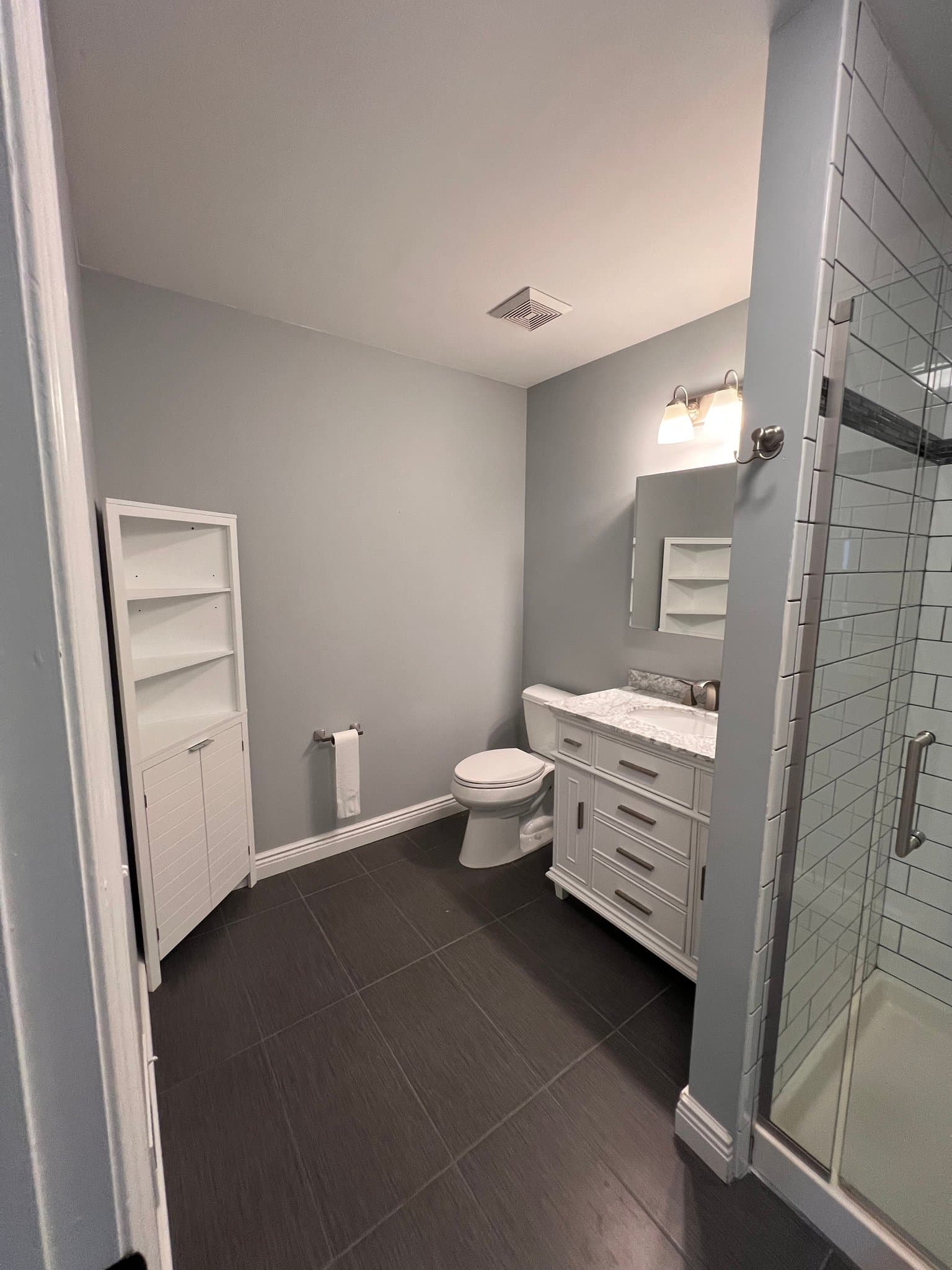Tinton Falls Condo: 42 Players Circle