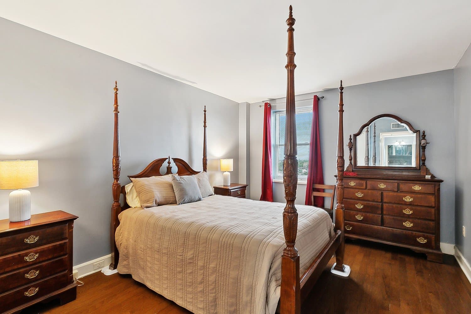 New Orleans Condo: 1205 St. Charles Avenue