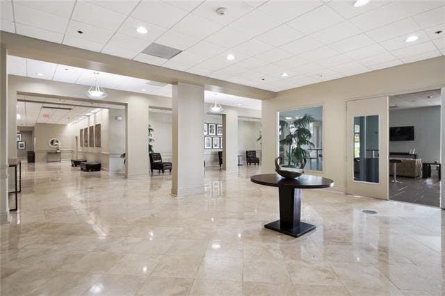 New Orleans Condo: 1205 St. Charles Avenue