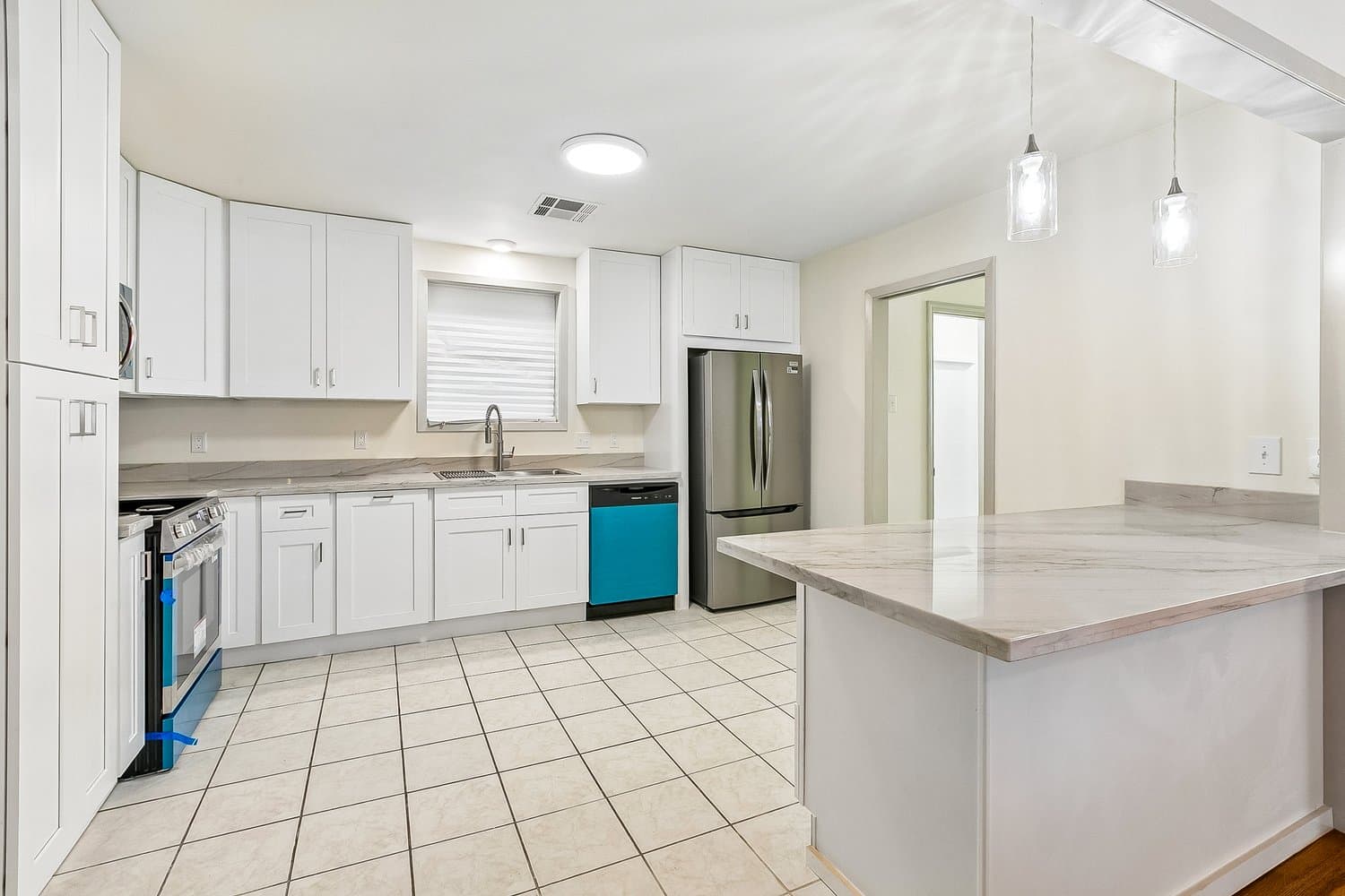 New Orleans House: 1020 Red Allen Way