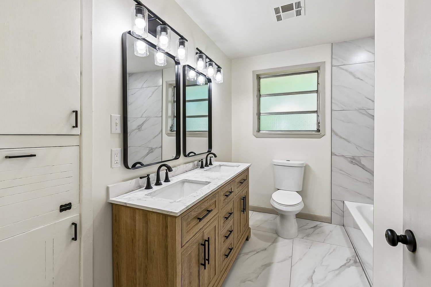 New Orleans House: 1020 Red Allen Way