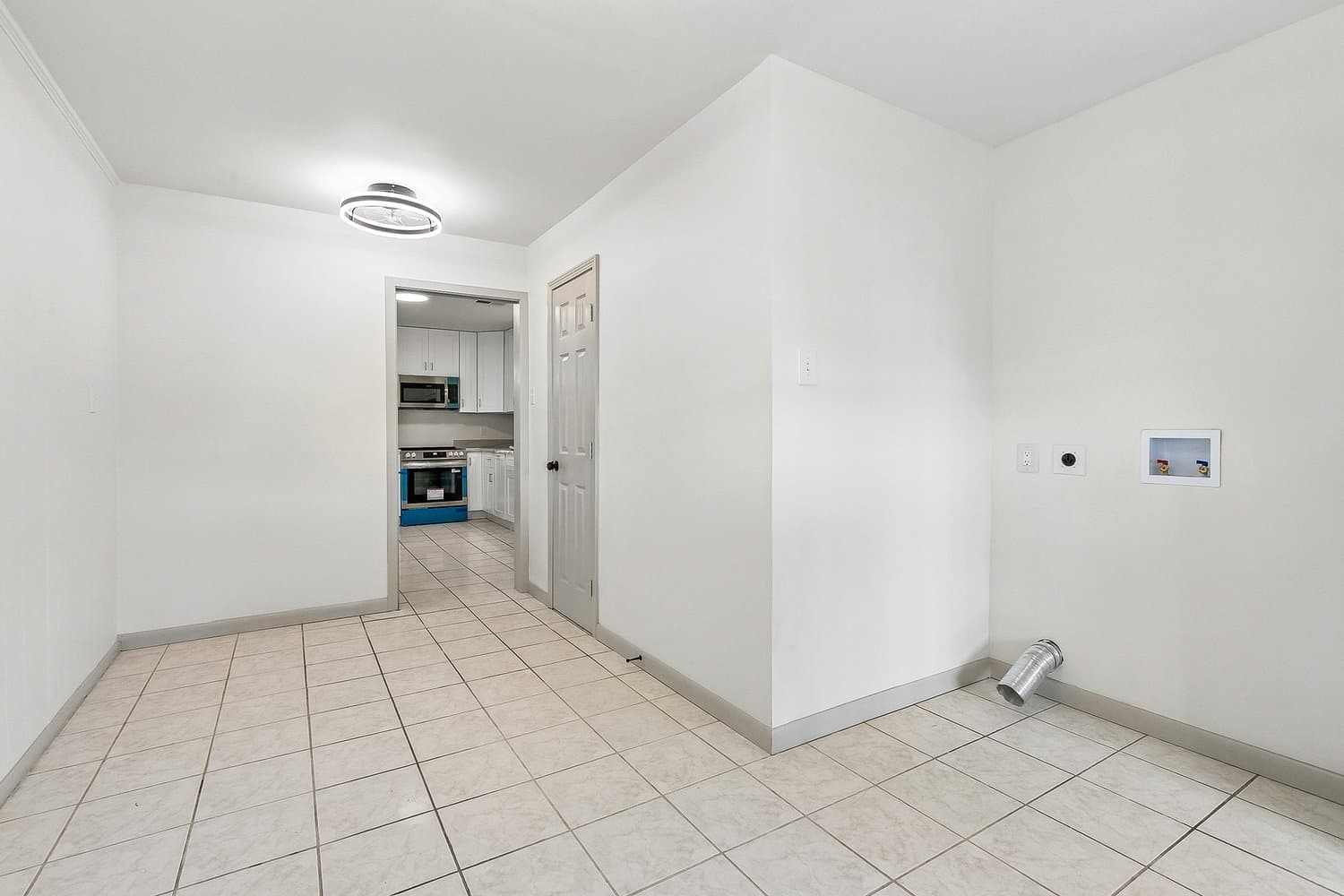 New Orleans House: 1020 Red Allen Way