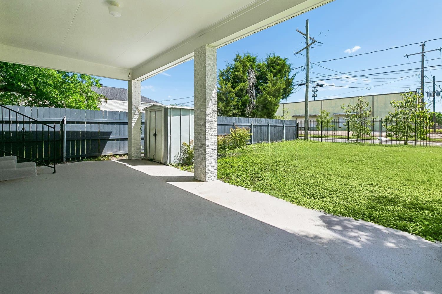 New Orleans House: 1020 Red Allen Way