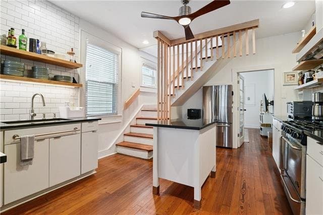 New Orleans Multiplex: 1612 Saint Roch Avenue
