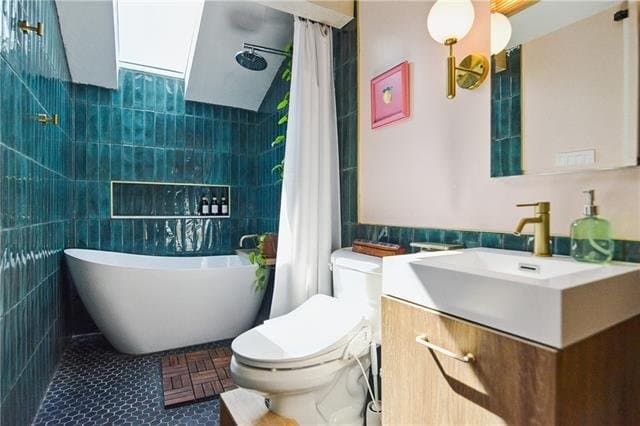 New Orleans Multiplex: 1612 Saint Roch Avenue