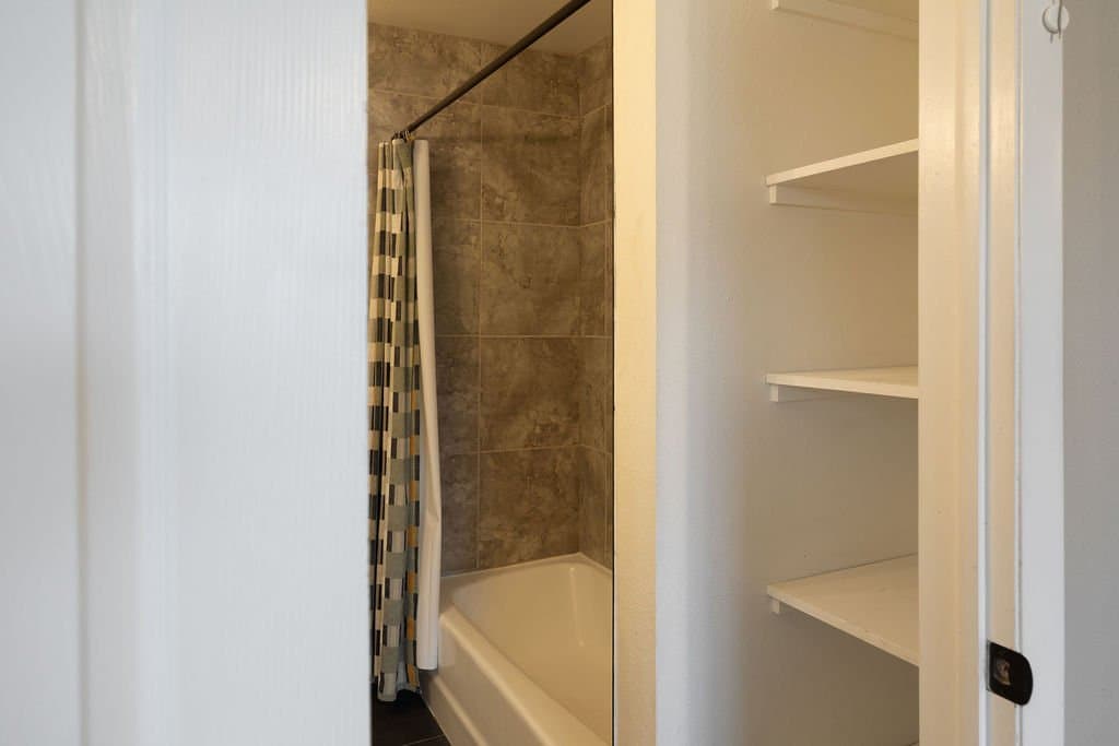 Colorado Springs House: 2906 Cabrillo Cir