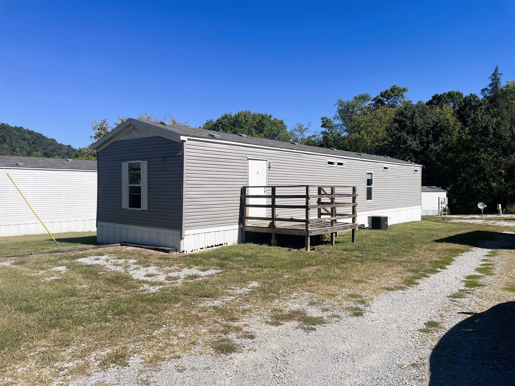 Dixon Springs House: 333 Hillsdale Estates Lane