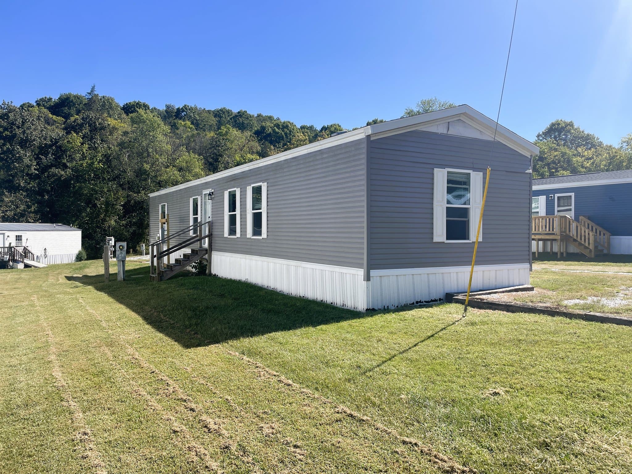 Dixon Springs House: 333 Hillsdale Estates Lane