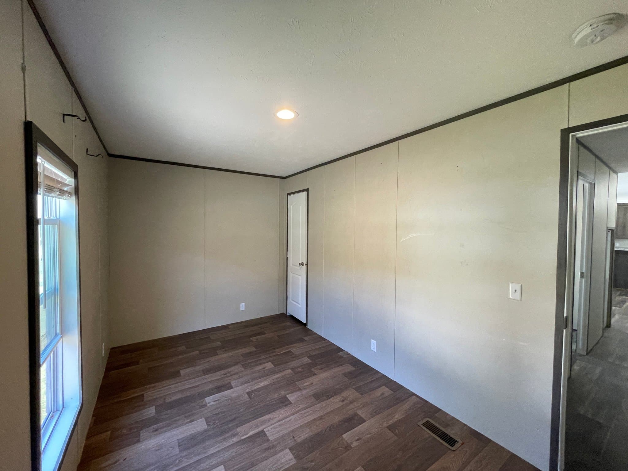 Dixon Springs House: 333 Hillsdale Estates Lane