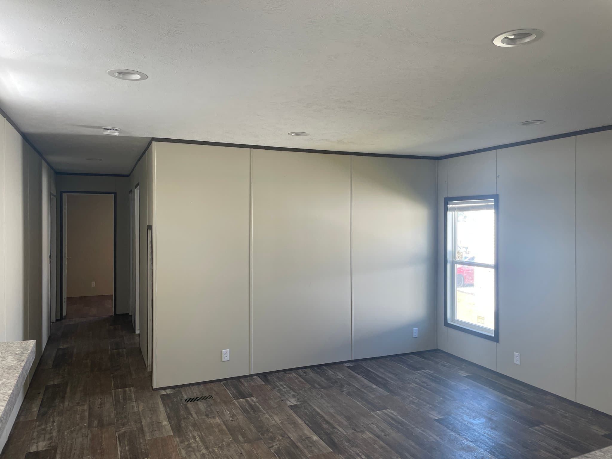 Dixon Springs House: 333 Hillsdale Estates Lane