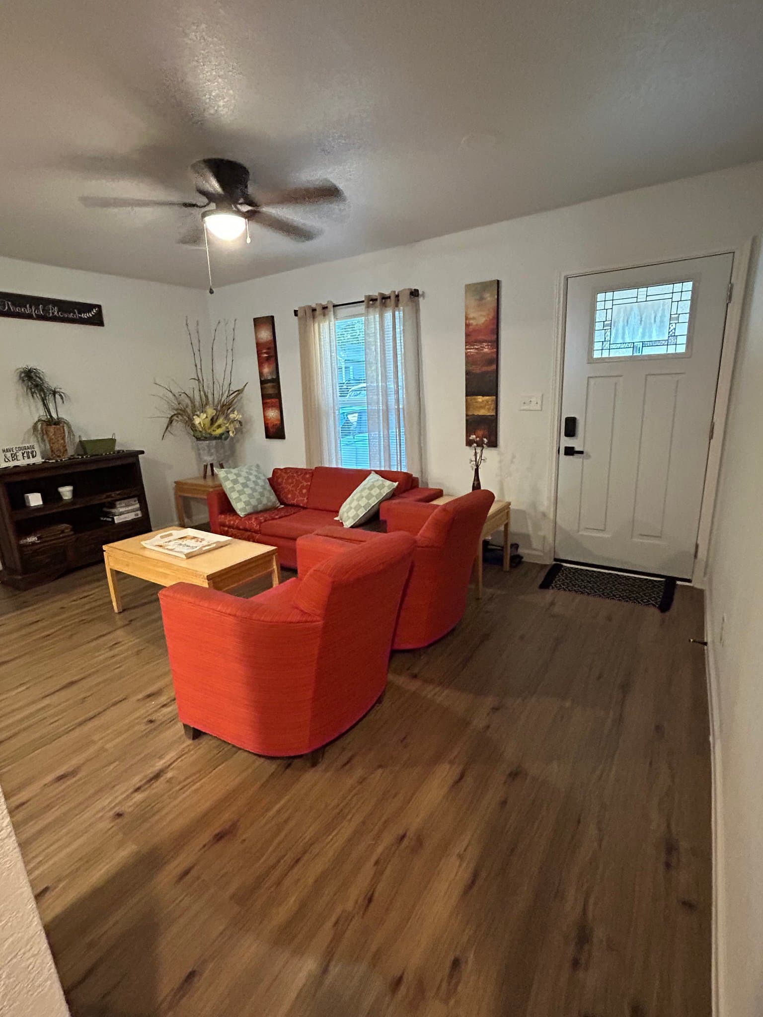 San Antonio Single Room: 116 Nelson Ave