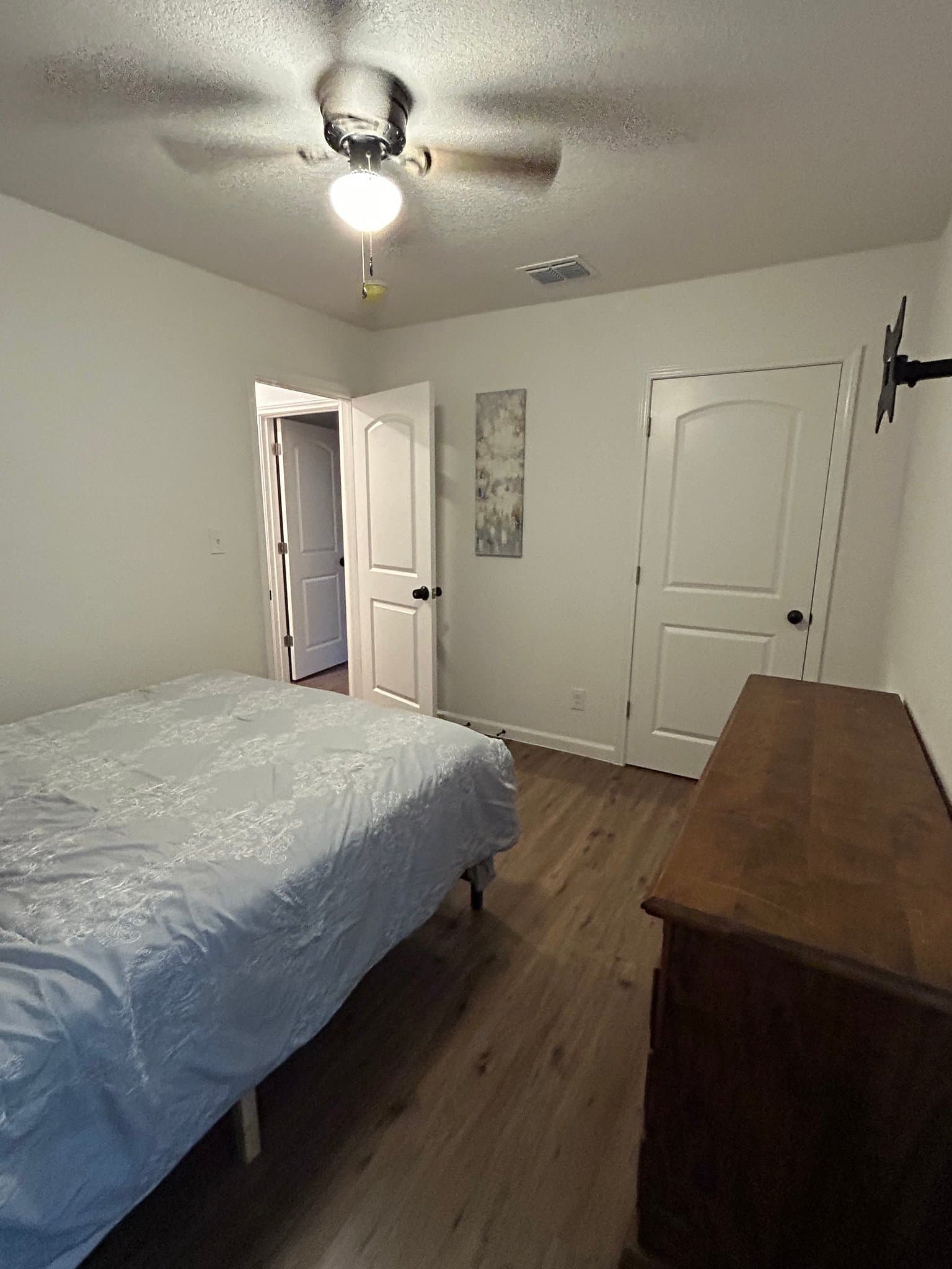 San Antonio Single Room: 116 Nelson Ave