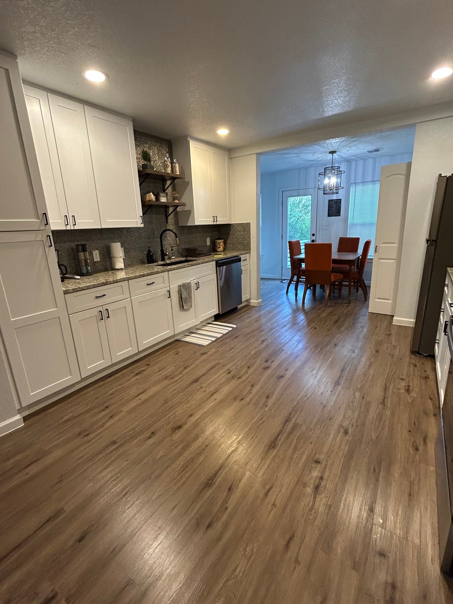 San Antonio Single Room: 116 Nelson Ave