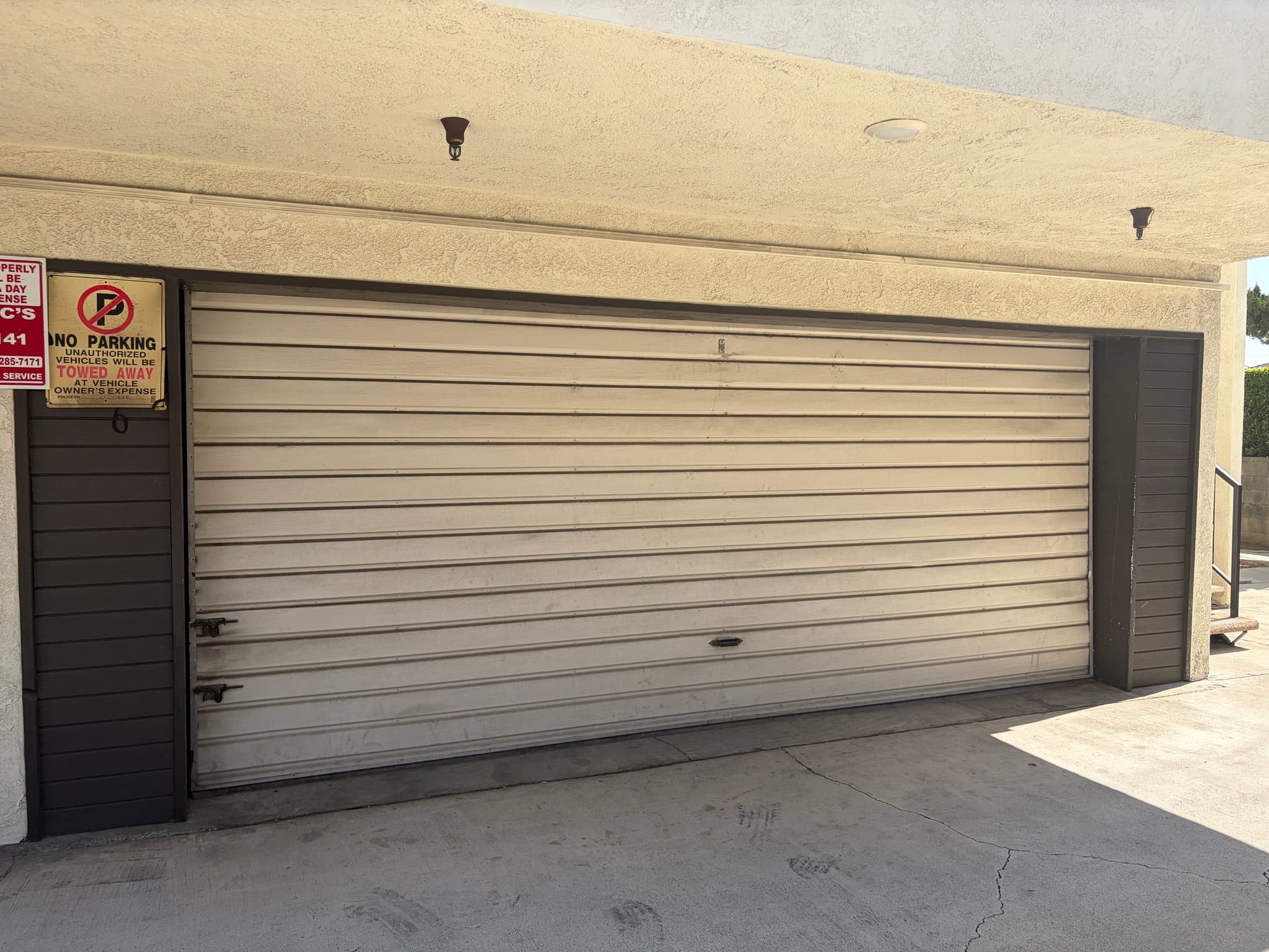 Alhambra Apartment: 2420 W Grand Ave