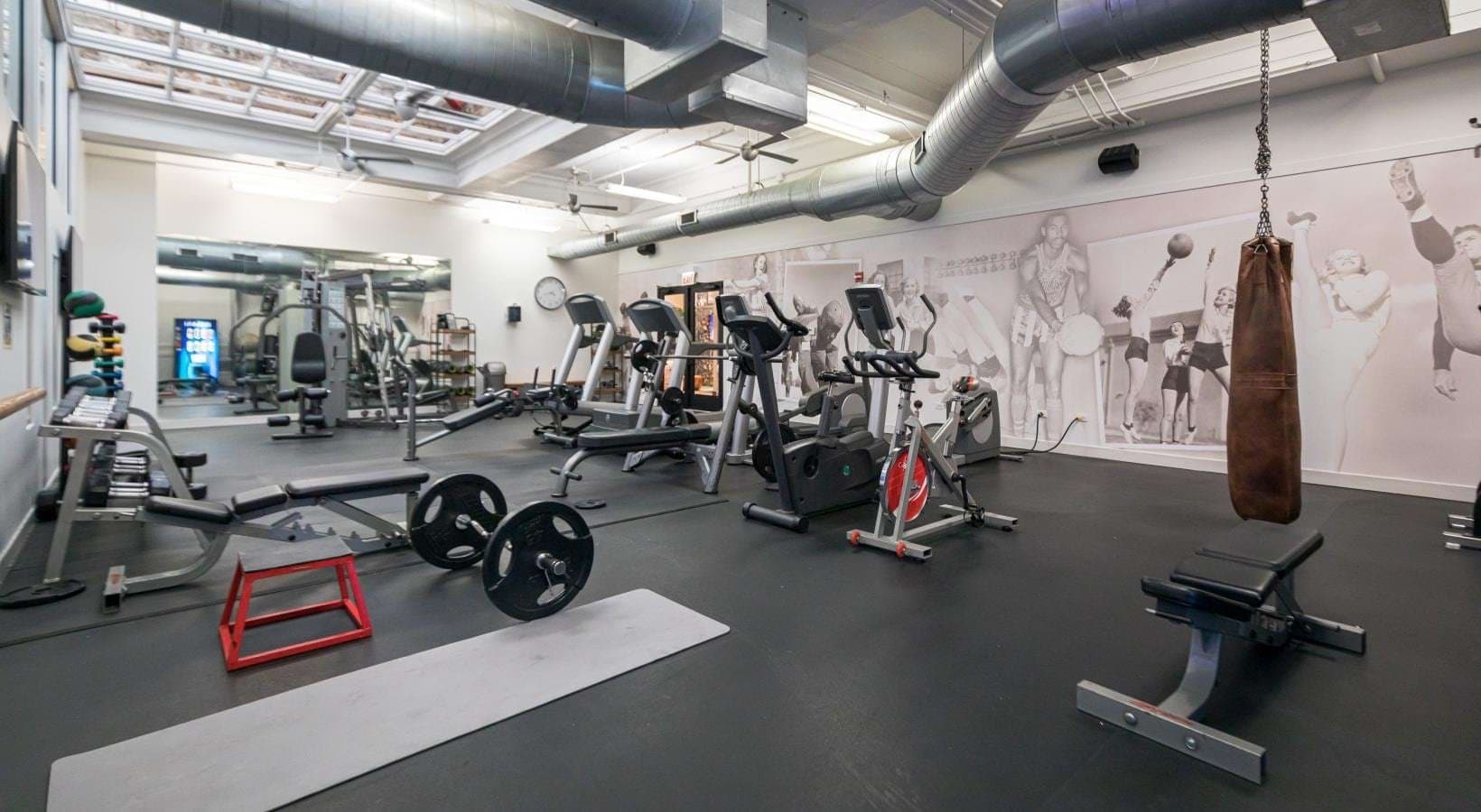 Chicago Condo: 60 E Lake