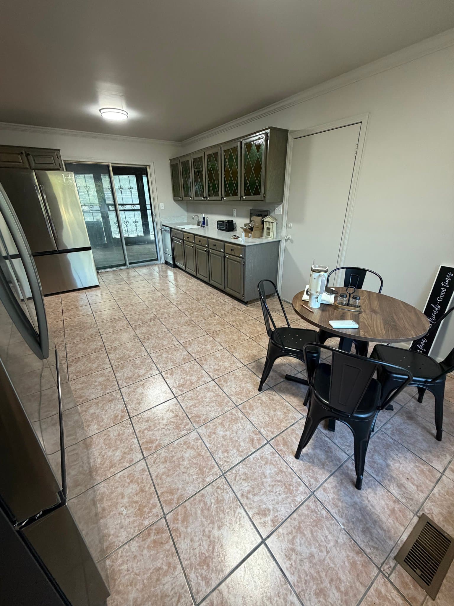 Tulsa Single Room: 6022 S 72nd E Ave