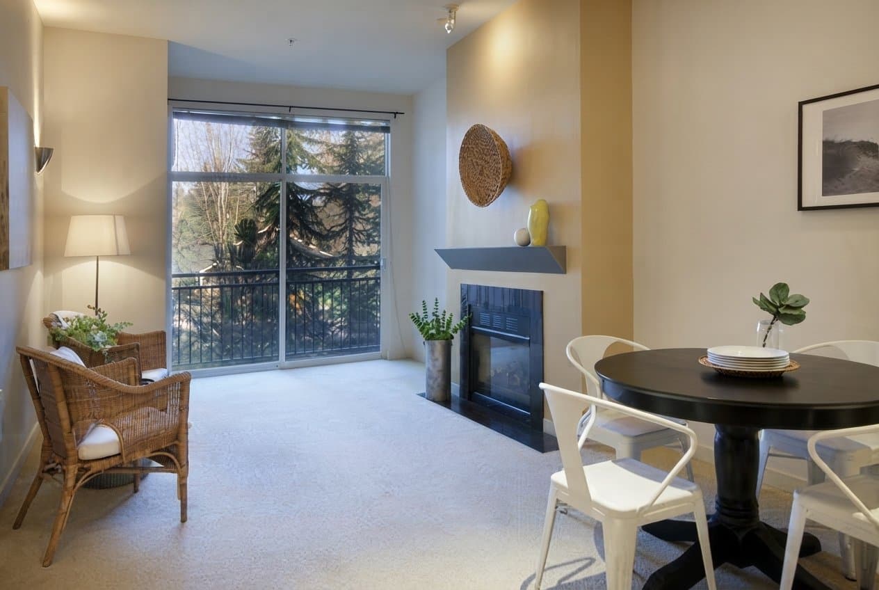 Kirkland Condo: 511 7th Ave.