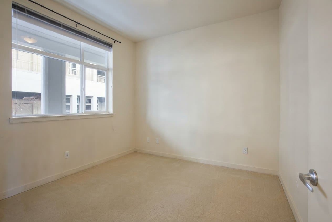 Kirkland Condo: 511 7th Ave.