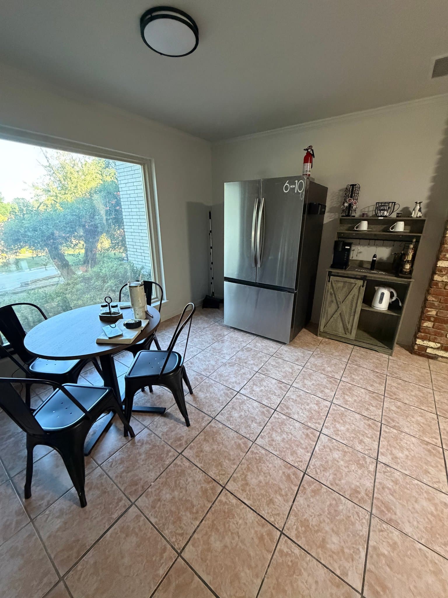 Tulsa Single Room: 6022 S 72nd E Ave