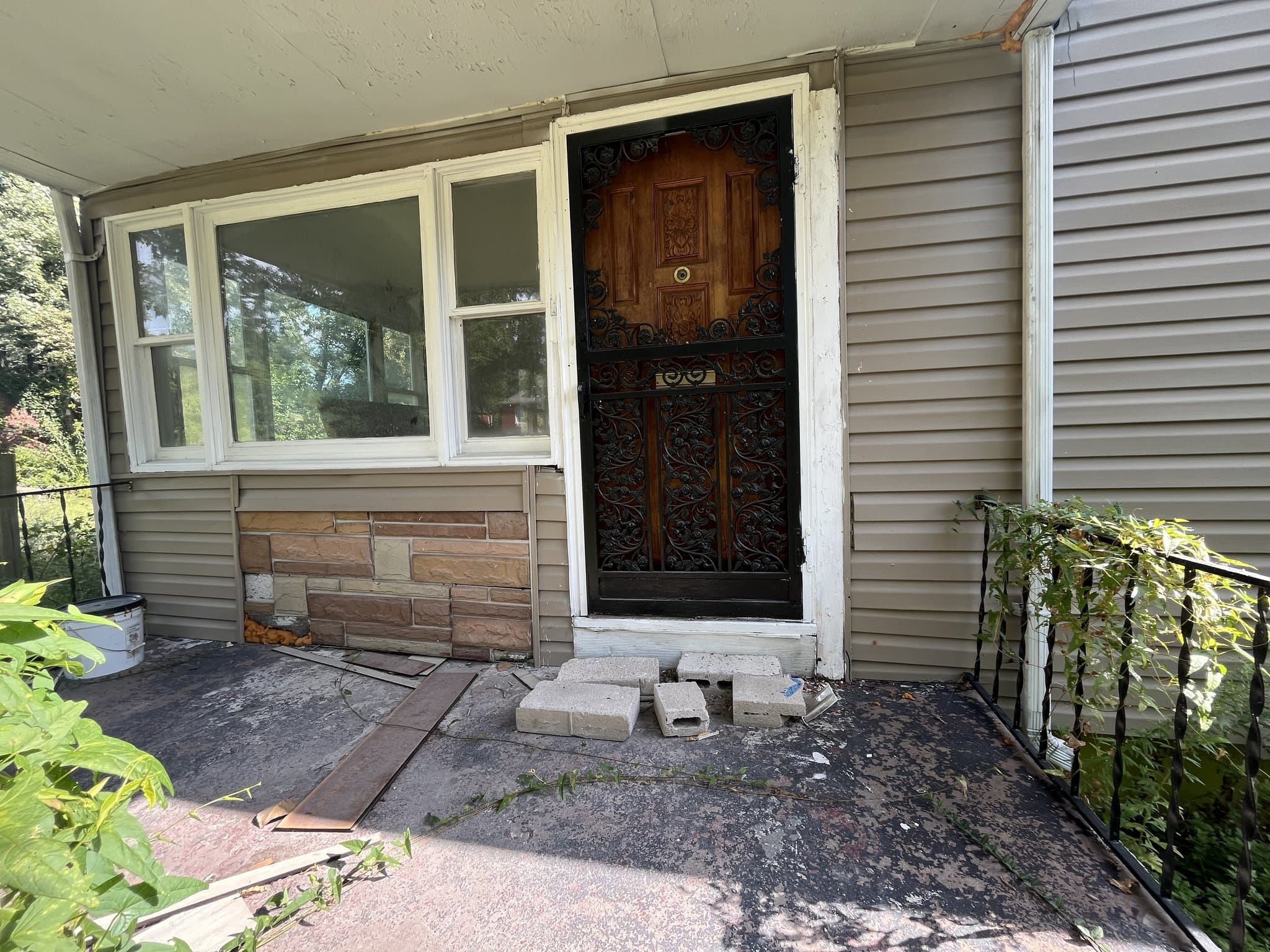 East St. Louis House: 3129 Converse Ave