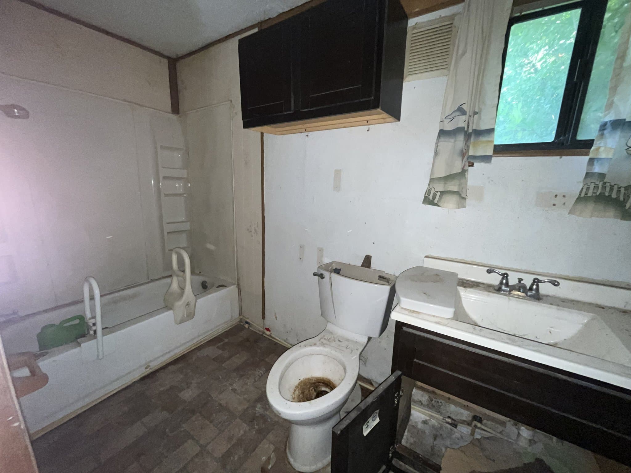 East St. Louis House: 3129 Converse Ave