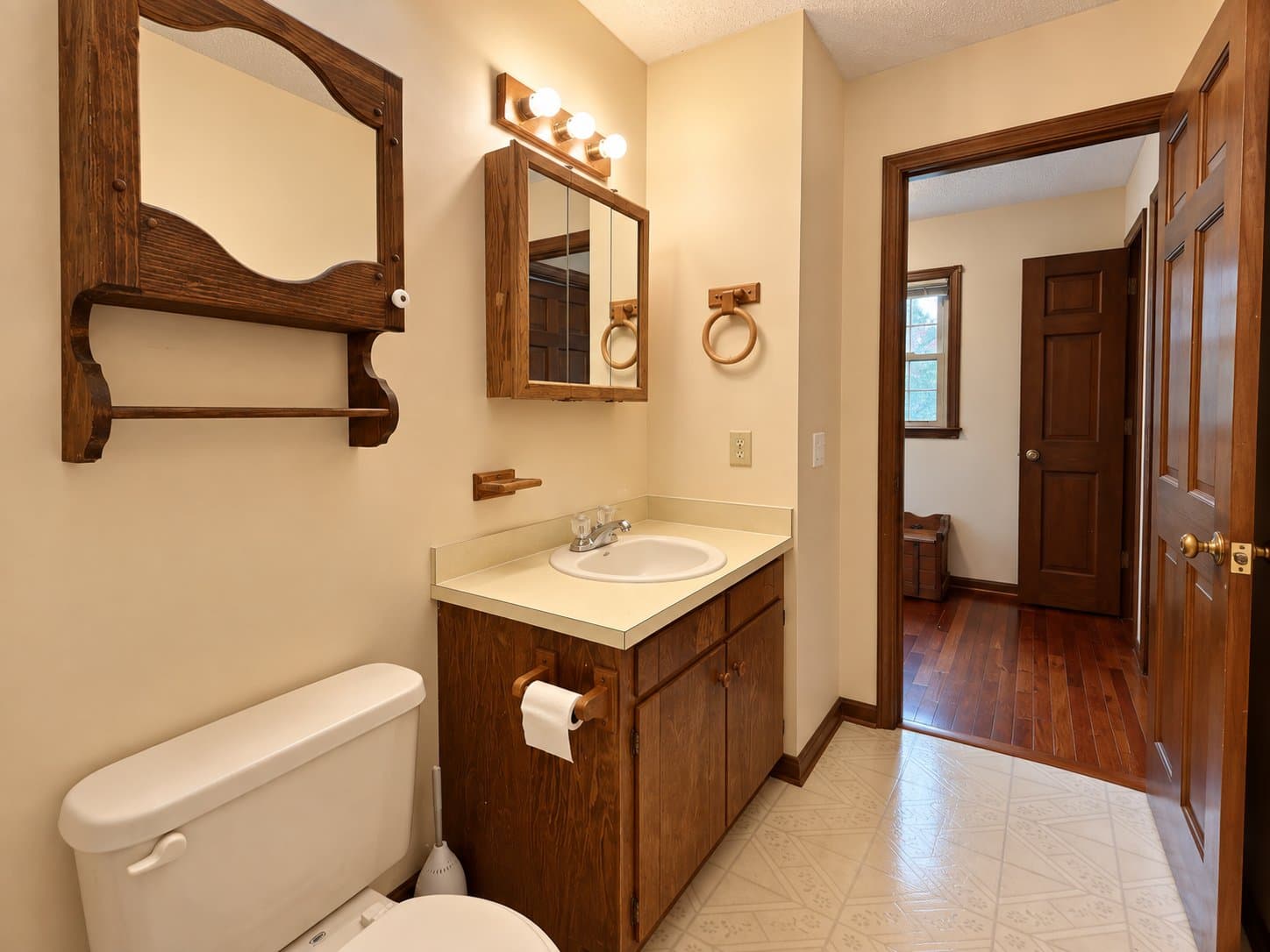 Hope Mills House: 3702 Masters Dr