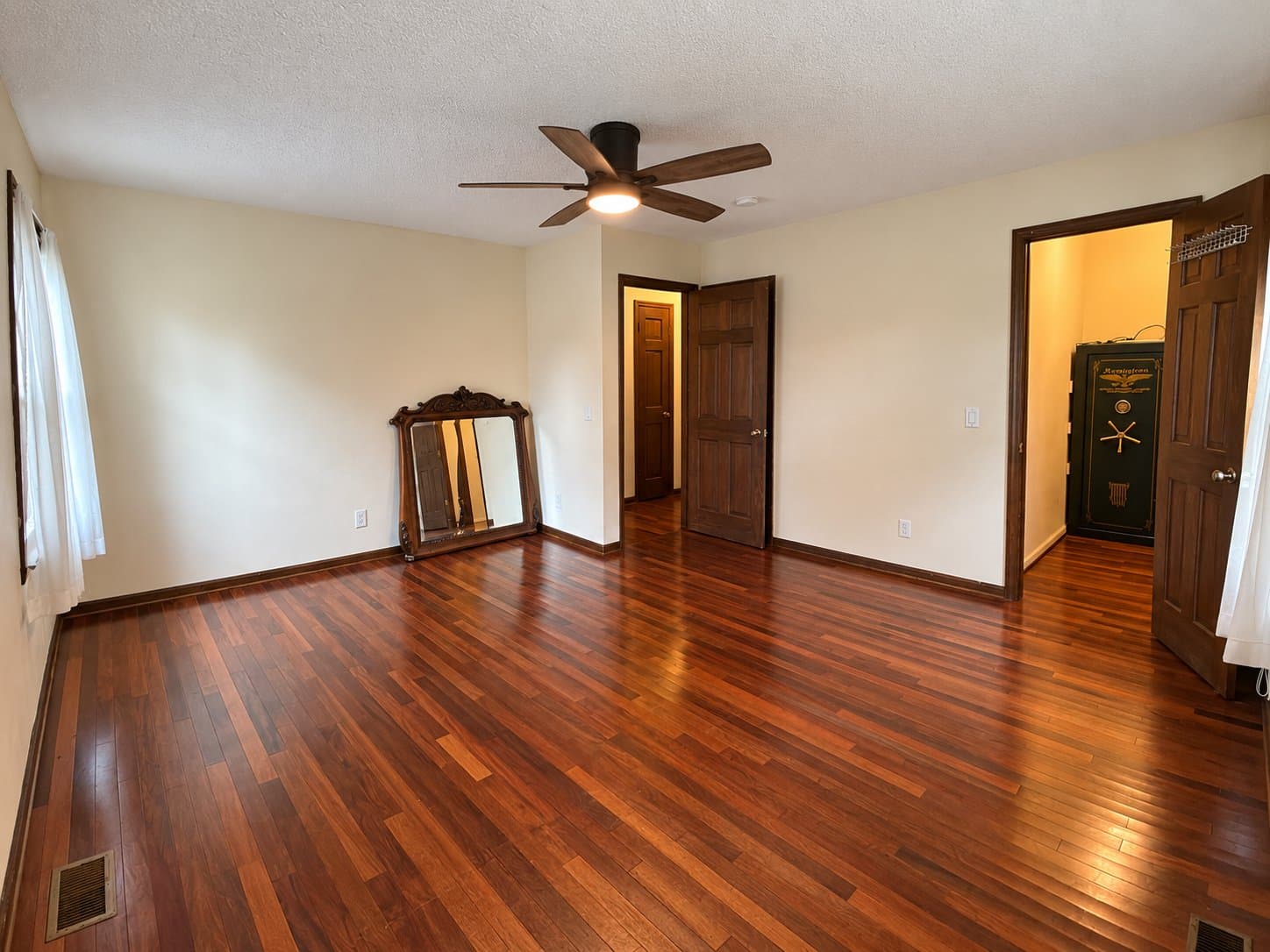 Hope Mills House: 3702 Masters Dr