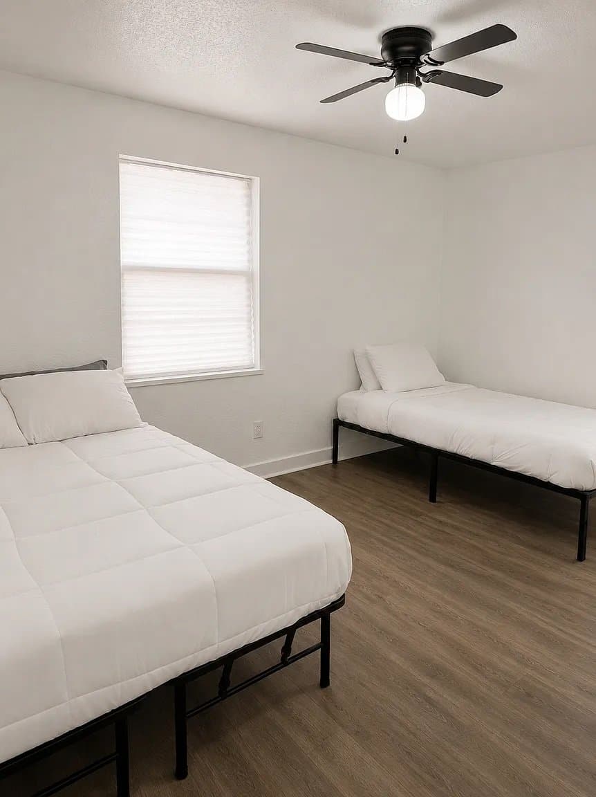 Daytona Beach House: 527 White St