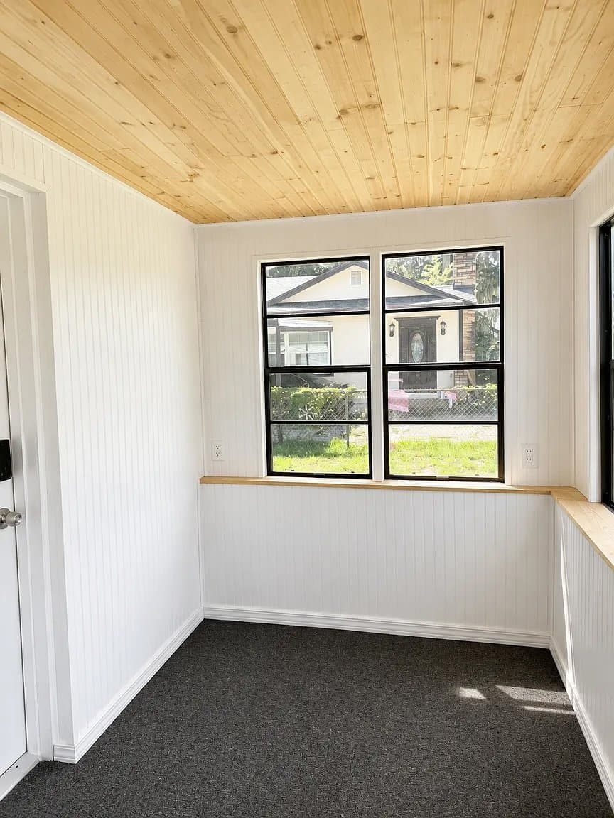 Daytona Beach House: 527 White St