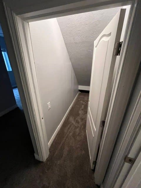 Washington House: 1139 S Shinob Kibe Dr