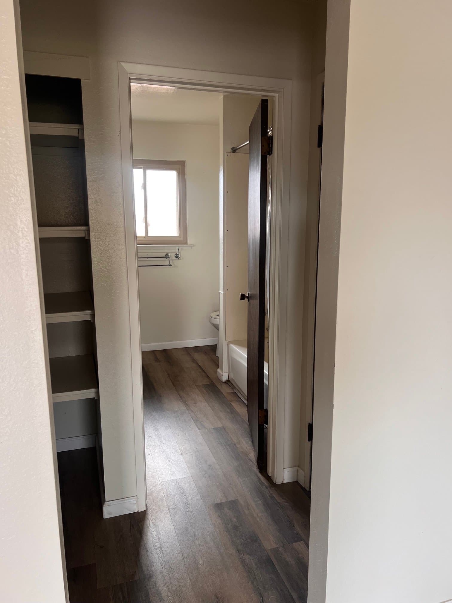 Orland Apartment: 1226 East Street