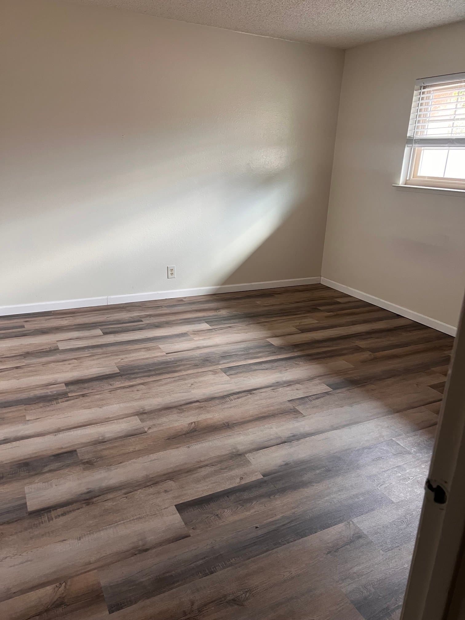 Orland Apartment: 1226 East Street