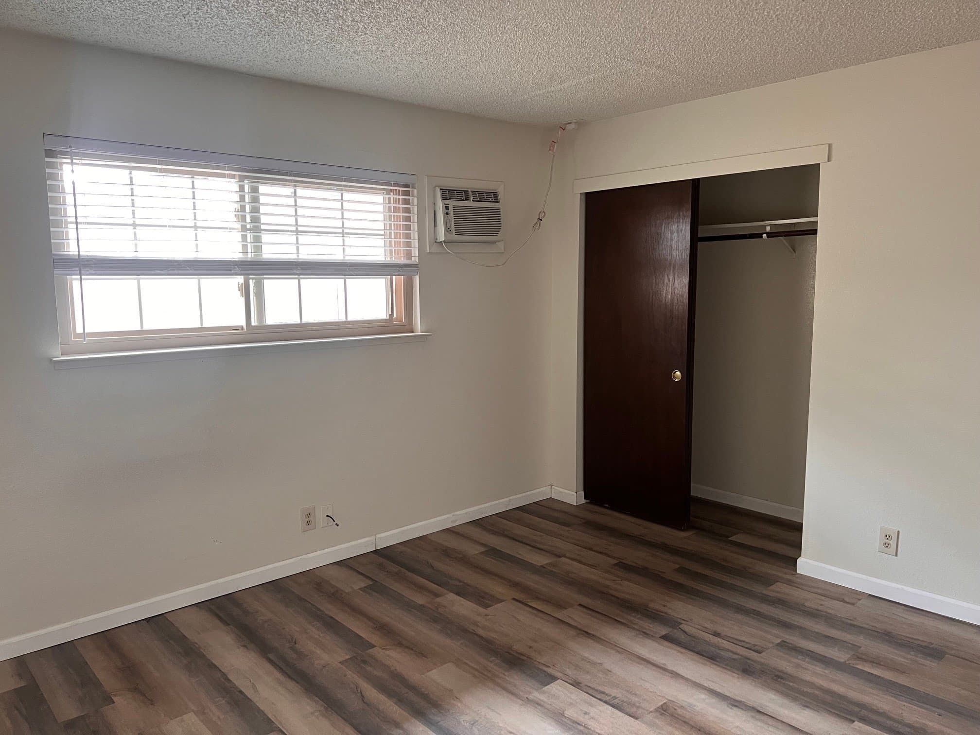Orland Apartment: 1226 East Street