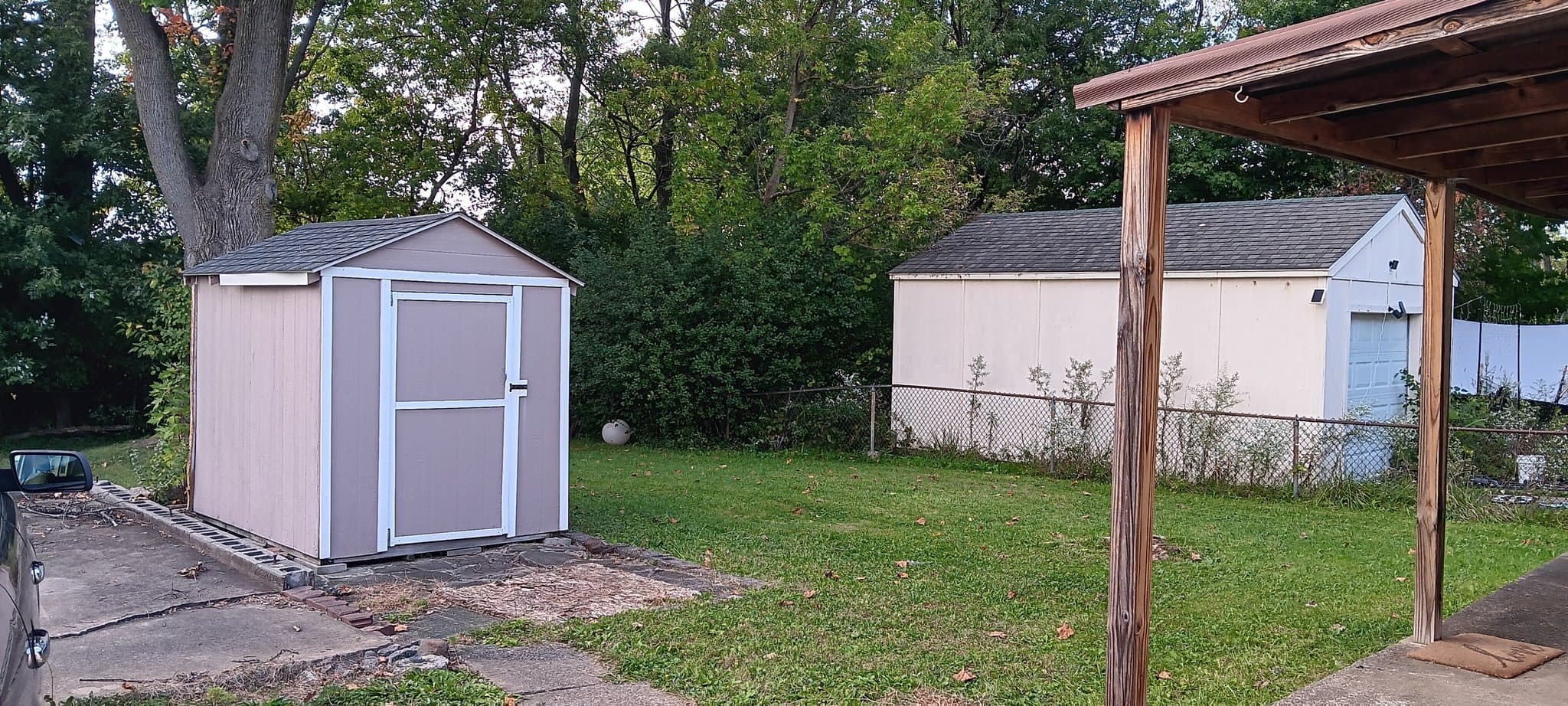 Youngstown House: 436 N Schenley Ave